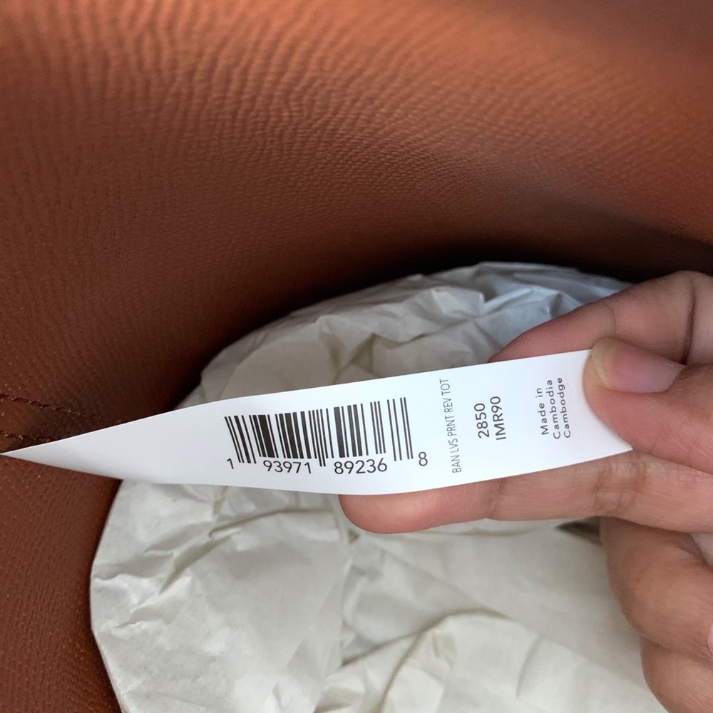 Coach Reversible City Tote - Picture 8 of 10